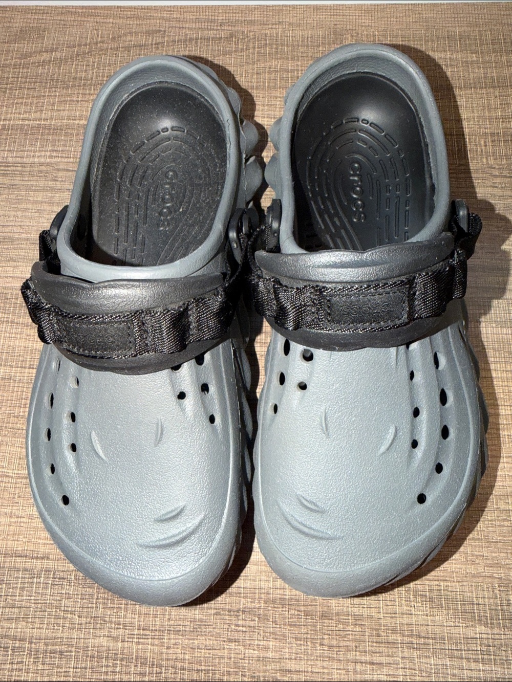 Crocs Echo Clog Gray Men’s 9 Women’ 11 Chunky Comfort Shoes
